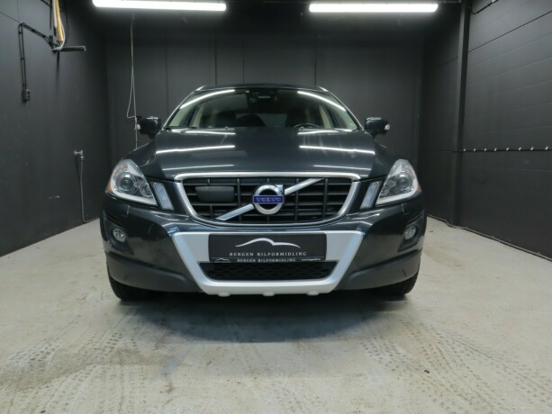 volvo-xc-60-diesel-2009-big-1