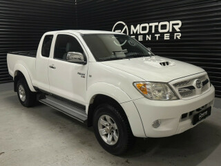 Toyota | HiLux | Diesel | 2008