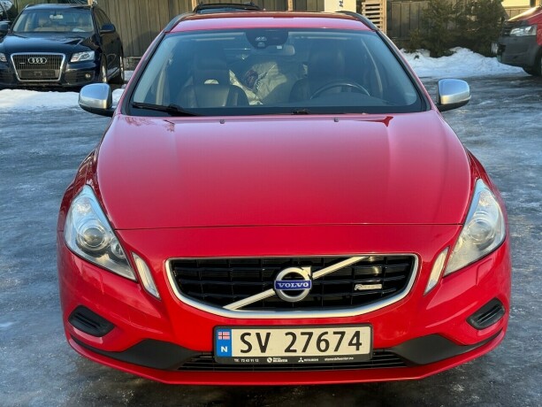 volvo-v60-diesel-2012-big-38