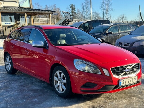 volvo-v60-diesel-2012-big-13