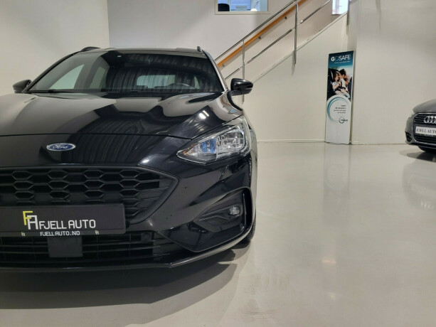 ford-focus-bensin-2020-big-3