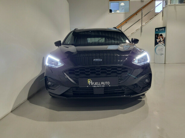 ford-focus-bensin-2020-big-8