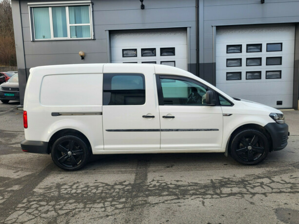 volkswagen-caddy-maxi-diesel-2017-big-4