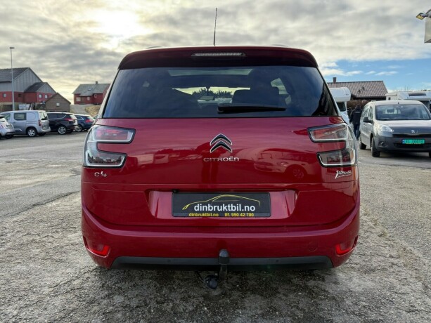 citroen-grand-c4-picasso-bensin-2018-big-8