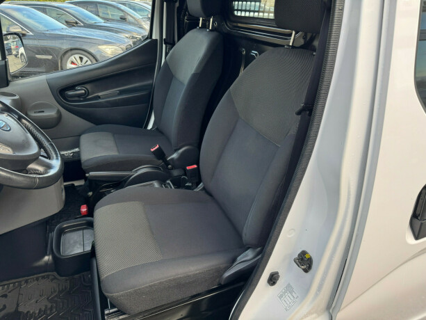 nissan-e-nv200-elektrisitet-2019-big-8