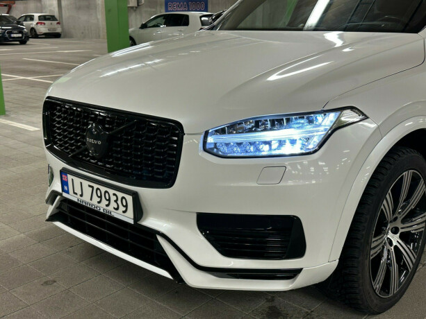 volvo-xc-90-elektrisitetbensin-2021-big-3