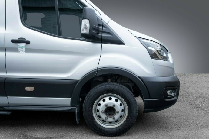 ford-transit-diesel-2021-big-11