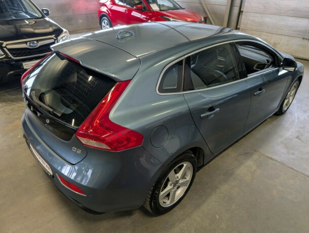 volvo-v40-diesel-2014-big-7