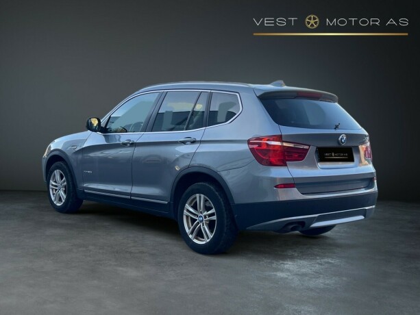 bmw-x3-diesel-2011-big-4