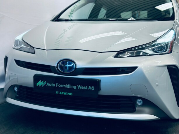 toyota-prius-elektrisitetbensin-2021-big-3