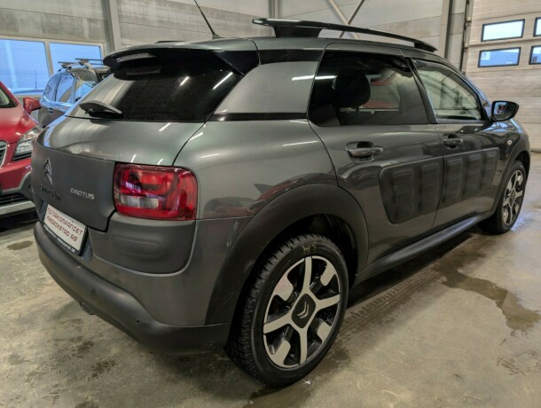 citroen-c4-cactus-diesel-2015-big-3