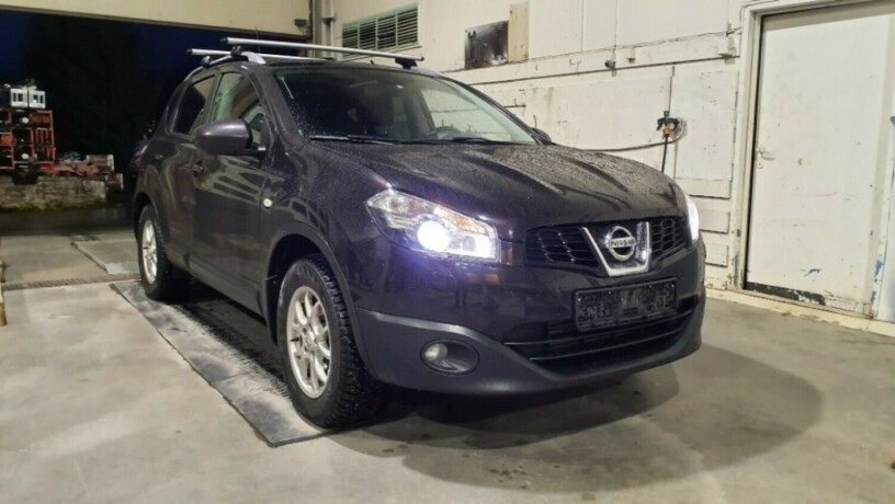 nissan-qashqai-diesel-2011-big-4