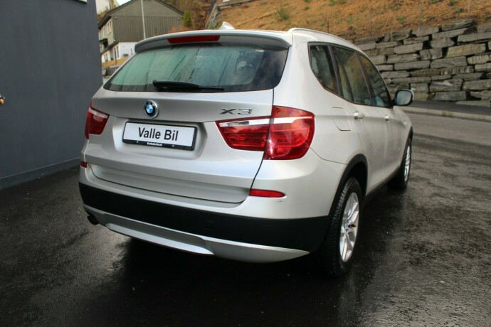 bmw-x3-bensin-2012-big-4