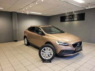 Volvo | V40 Cross Country | Diesel | 2017