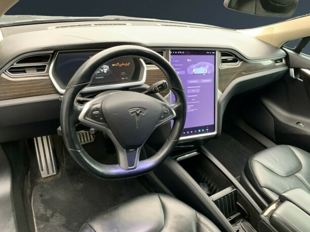 tesla-model-s-elektrisitet-2014-big-9