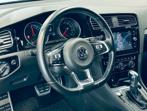 volkswagen-golf-elektrisitetbensin-2018-big-10