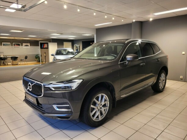 volvo-xc-60-elektrisitetbensin-2018-big-8