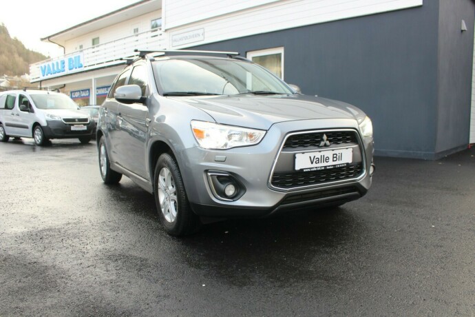 mitsubishi-asx-bensin-2013-big-0