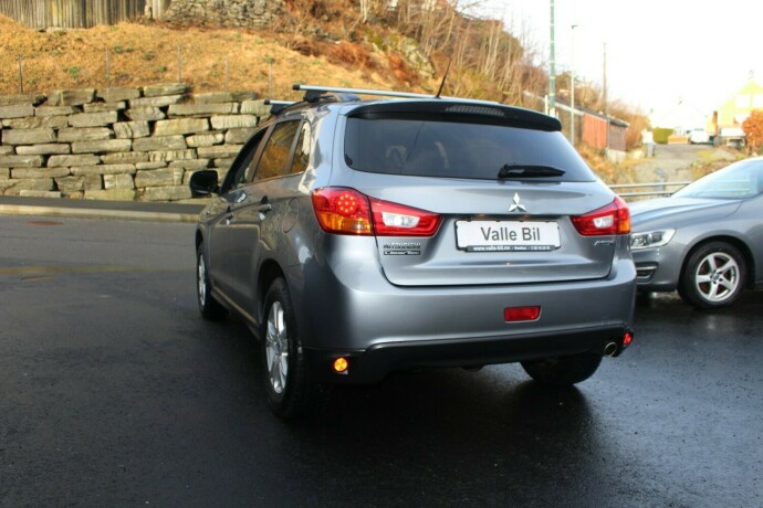 mitsubishi-asx-bensin-2013-big-2