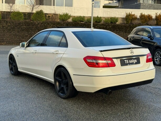 mercedes-benz-e-klasse-diesel-2010-big-5