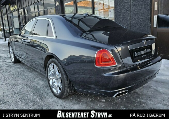 rolls-royce-ghost-bensin-2011-big-6