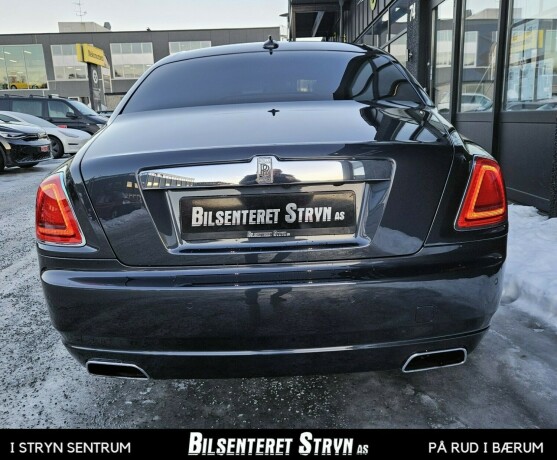 rolls-royce-ghost-bensin-2011-big-8