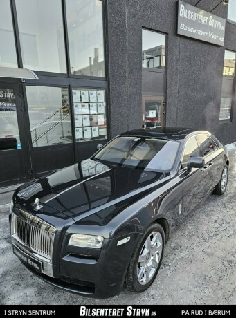 rolls-royce-ghost-bensin-2011-big-19