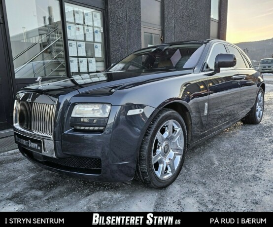 rolls-royce-ghost-bensin-2011-big-17