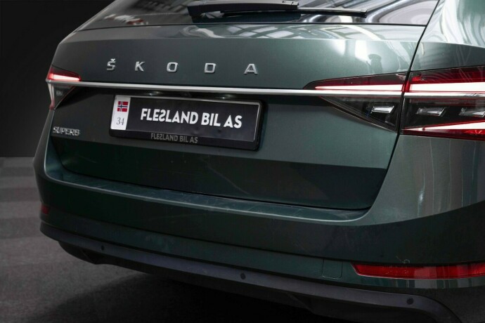 skoda-superb-diesel-2020-big-9