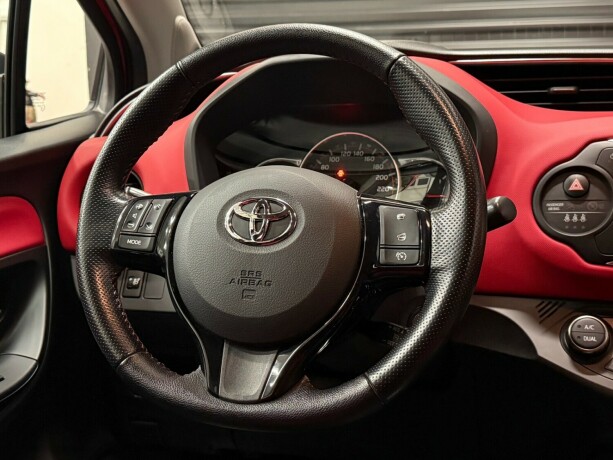 toyota-yaris-bensin-2015-big-11