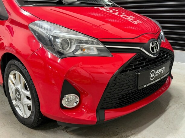 toyota-yaris-bensin-2015-big-2