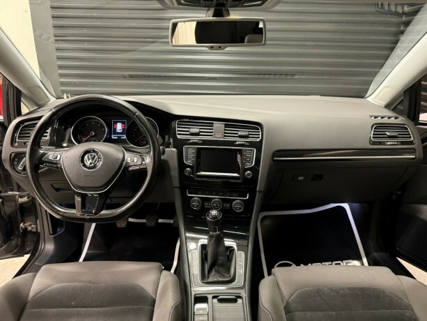 volkswagen-golf-bensin-2014-big-9