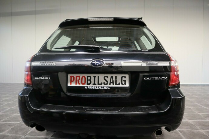 subaru-legacy-bensin-2006-big-17