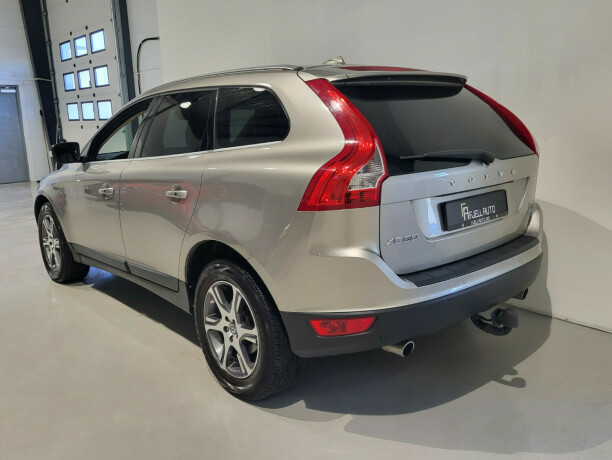 volvo-xc-60-diesel-2011-big-6