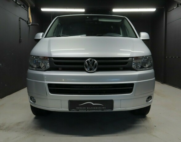 volkswagen-transporter-diesel-2011-big-1