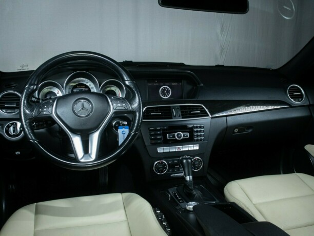 mercedes-benz-c-klasse-diesel-2012-big-59