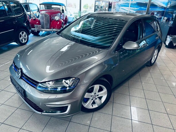 volkswagen-golf-elektrisitetbensin-2016-big-2