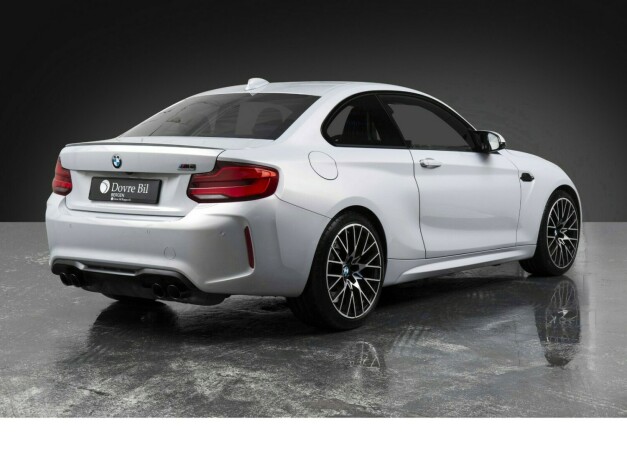 bmw-m2-bensin-2019-big-8