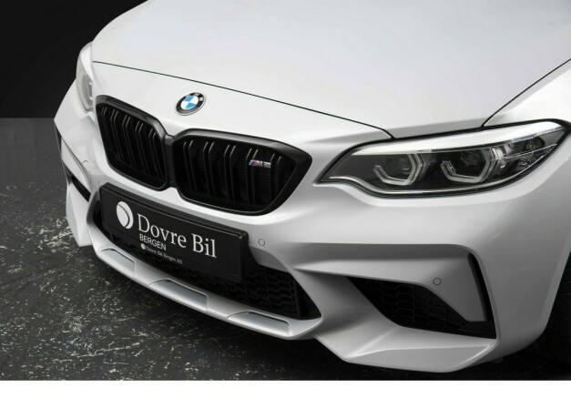 bmw-m2-bensin-2019-big-2