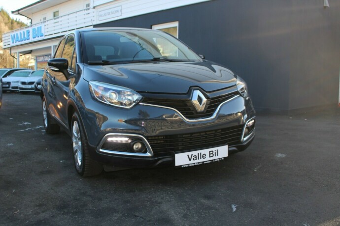 renault-captur-bensin-2014-big-0