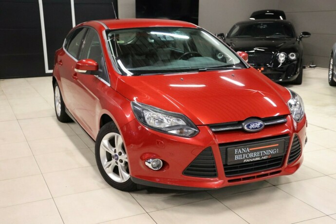 ford-focus-bensin-2013-big-3