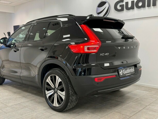 volvo-xc-40-elektrisitet-2022-big-5