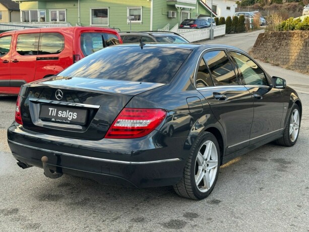 mercedes-benz-c-klasse-diesel-2012-big-4