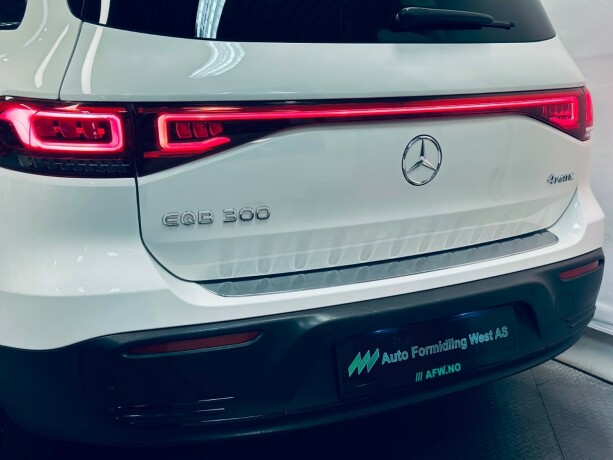 mercedes-benz-eqb-elektrisitet-2023-big-6