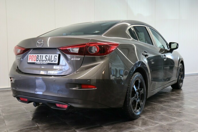 mazda-3-diesel-2014-big-3