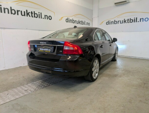 volvo-s80-diesel-2007-big-17