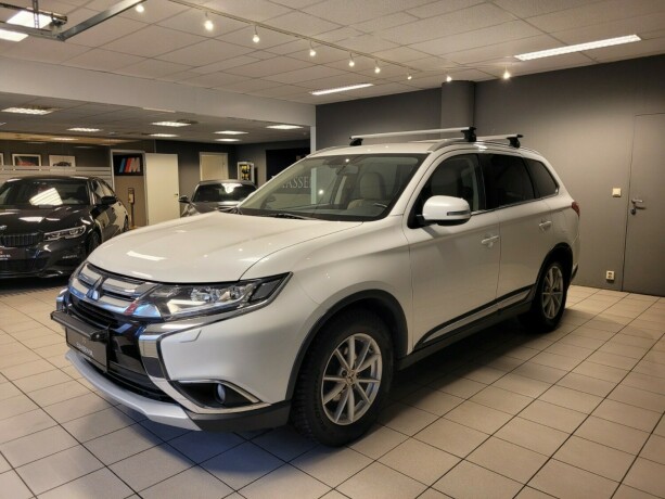 mitsubishi-outlander-diesel-2016-big-7