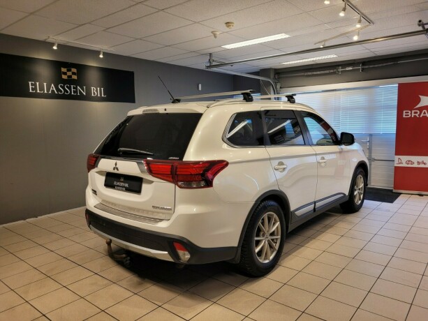 mitsubishi-outlander-diesel-2016-big-4