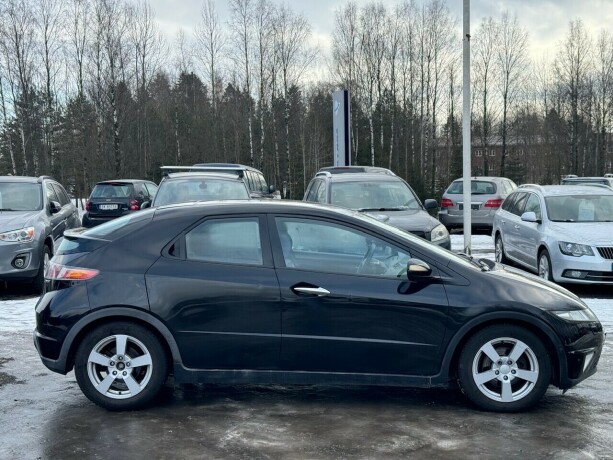 honda-civic-bensin-2007-big-7