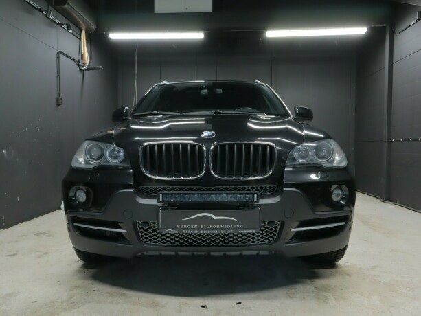 bmw-x5-diesel-2009-big-1